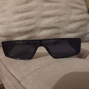 Women's Unbranded Black Shield Sunglasses One Size